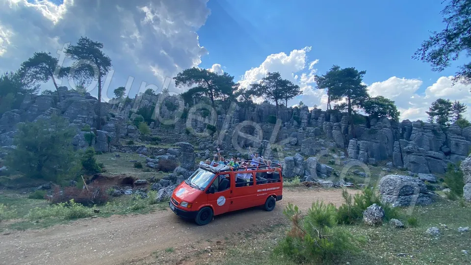 Belek Tazi Canyon Jeep Safari and Rafting photo 5