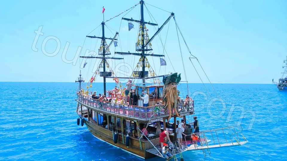 Belek Waterfall Relax Boat Tour photo 5