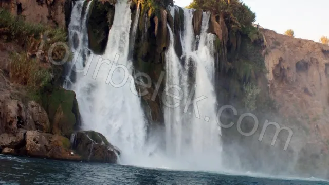 Private Full-Day Yacht Cruise Photos 3