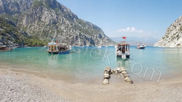 Porto Ceneviz Bay Private Yacht Cruise Photos 4