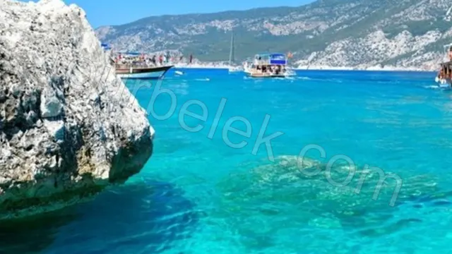 Porto Ceneviz Bay Private Yacht Cruise Photos 4